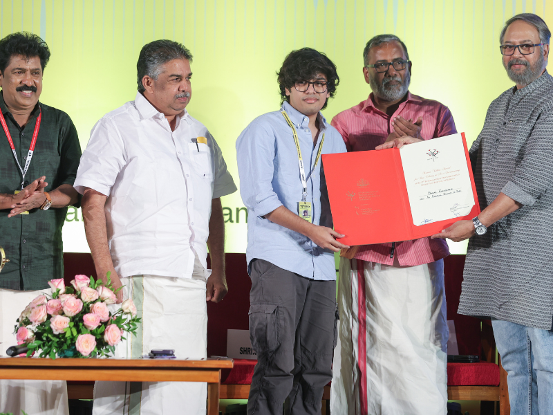 award_image